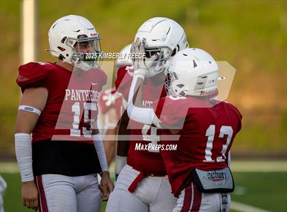 Thumbnail 2 in Brookwood vs Holt (Spring Scrimmage) photogallery.