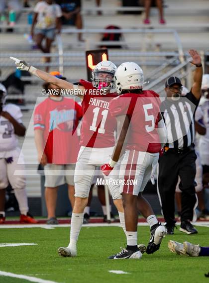 Thumbnail 3 in Brookwood vs Holt (Spring Scrimmage) photogallery.