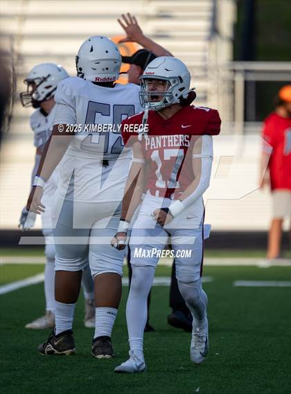 Thumbnail 3 in Brookwood vs Holt (Spring Scrimmage) photogallery.