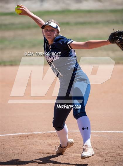 Thumbnail 2 in Cathedral Catholic @ Del Norte photogallery.