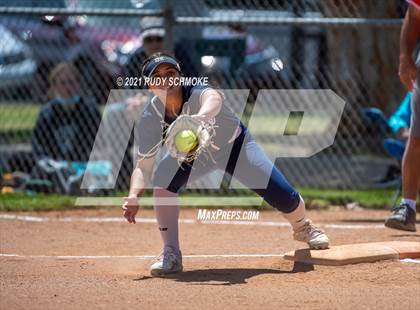 Thumbnail 1 in Cathedral Catholic @ Del Norte photogallery.