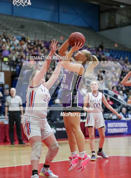 Thumbnail 2 in Southern Aroostook vs. Valley (MPA Class D Final) photogallery.