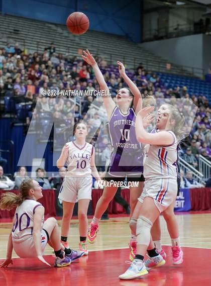 Thumbnail 1 in Southern Aroostook vs. Valley (MPA Class D Final) photogallery.