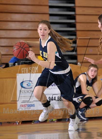 Thumbnail 3 in Oak Ridge vs. Pleasant Valley (Lady Bulldogs Winter Classic) photogallery.