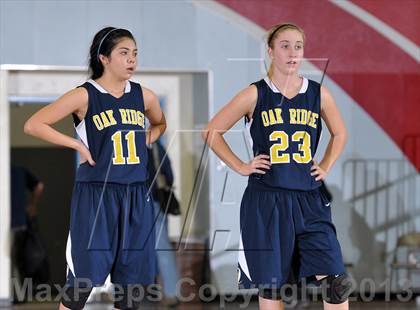 Thumbnail 2 in Oak Ridge vs. Pleasant Valley (Lady Bulldogs Winter Classic) photogallery.