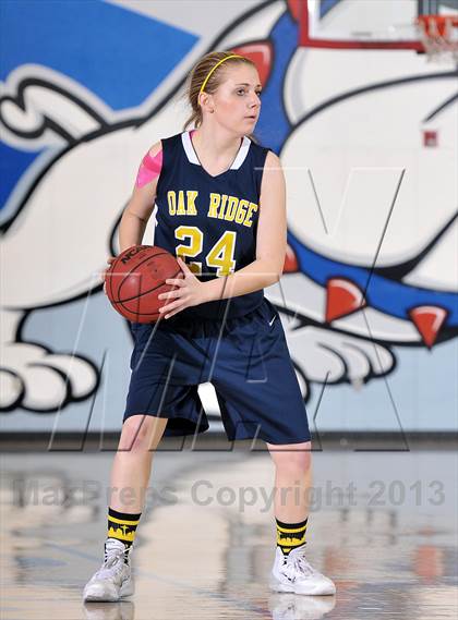 Thumbnail 2 in Oak Ridge vs. Pleasant Valley (Lady Bulldogs Winter Classic) photogallery.