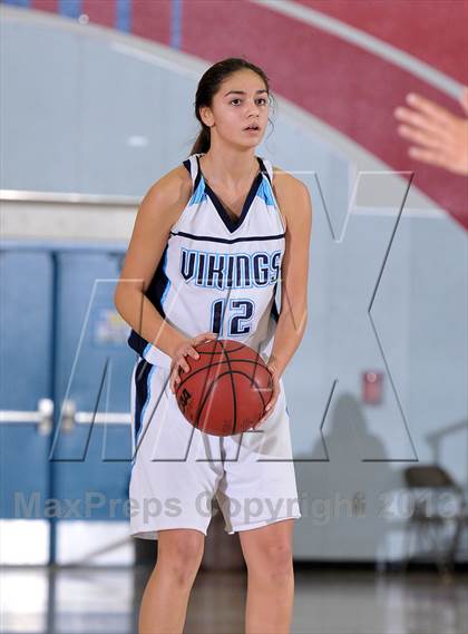 Thumbnail 1 in Oak Ridge vs. Pleasant Valley (Lady Bulldogs Winter Classic) photogallery.