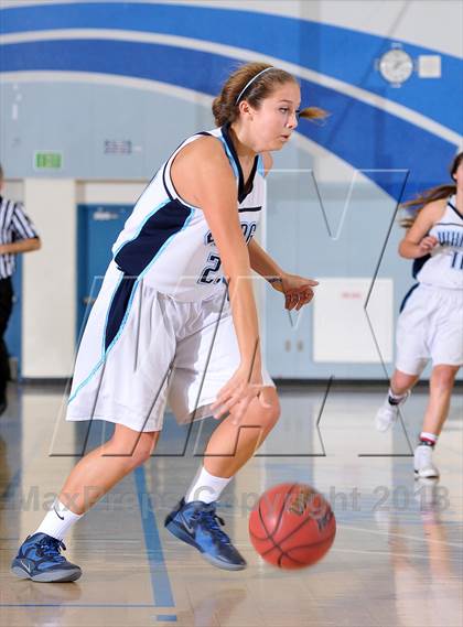 Thumbnail 1 in Oak Ridge vs. Pleasant Valley (Lady Bulldogs Winter Classic) photogallery.