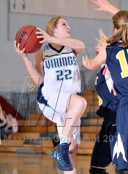 Thumbnail 2 in Oak Ridge vs. Pleasant Valley (Lady Bulldogs Winter Classic) photogallery.