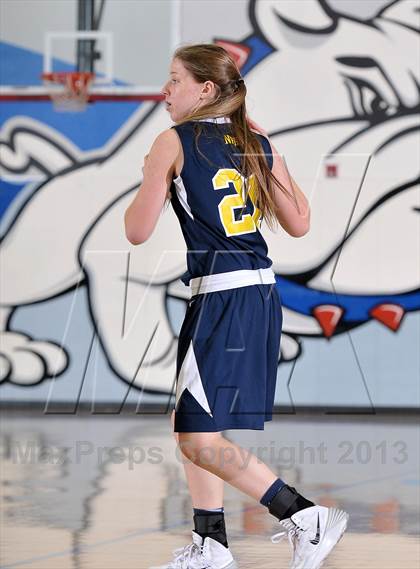 Thumbnail 2 in Oak Ridge vs. Pleasant Valley (Lady Bulldogs Winter Classic) photogallery.