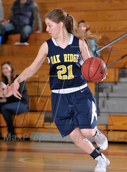 Thumbnail 3 in Oak Ridge vs. Pleasant Valley (Lady Bulldogs Winter Classic) photogallery.