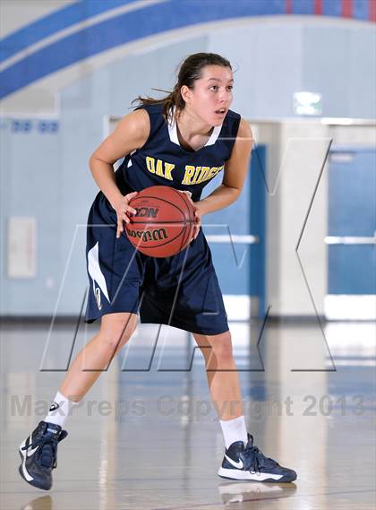 Thumbnail 3 in Oak Ridge vs. Pleasant Valley (Lady Bulldogs Winter Classic) photogallery.