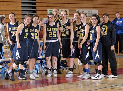 Thumbnail 1 in Oak Ridge vs. Pleasant Valley (Lady Bulldogs Winter Classic) photogallery.