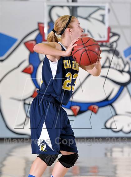 Thumbnail 1 in Oak Ridge vs. Pleasant Valley (Lady Bulldogs Winter Classic) photogallery.