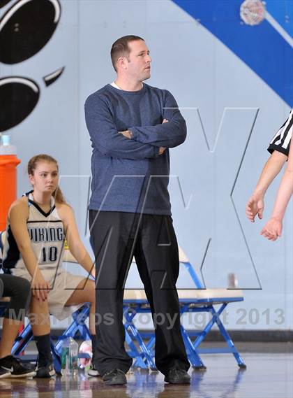Thumbnail 1 in Oak Ridge vs. Pleasant Valley (Lady Bulldogs Winter Classic) photogallery.