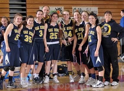 Thumbnail 3 in Oak Ridge vs. Pleasant Valley (Lady Bulldogs Winter Classic) photogallery.
