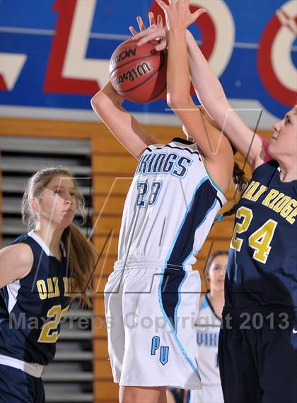 Thumbnail 2 in Oak Ridge vs. Pleasant Valley (Lady Bulldogs Winter Classic) photogallery.