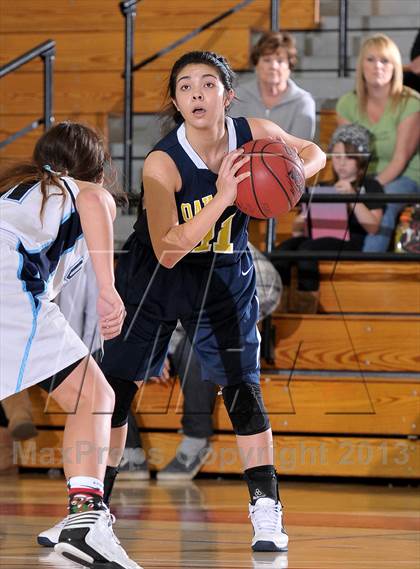 Thumbnail 3 in Oak Ridge vs. Pleasant Valley (Lady Bulldogs Winter Classic) photogallery.