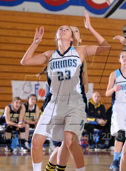 Thumbnail 3 in Oak Ridge vs. Pleasant Valley (Lady Bulldogs Winter Classic) photogallery.