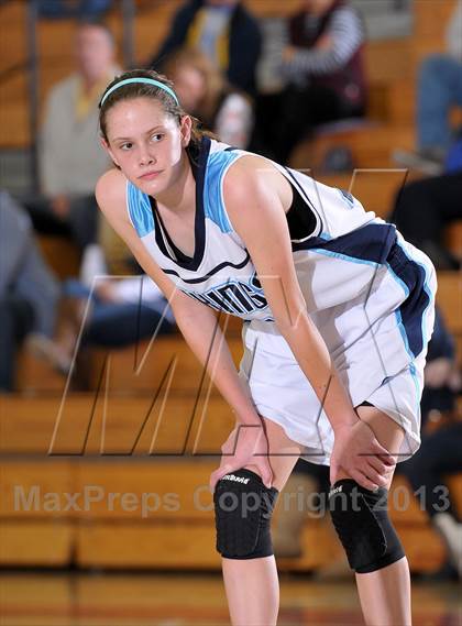 Thumbnail 1 in Oak Ridge vs. Pleasant Valley (Lady Bulldogs Winter Classic) photogallery.