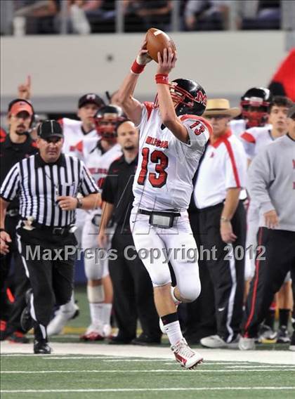Thumbnail 2 in Hempstead vs. Melissa (UIL 2A Division 1 Final) photogallery.