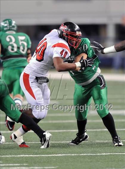 Thumbnail 3 in Hempstead vs. Melissa (UIL 2A Division 1 Final) photogallery.
