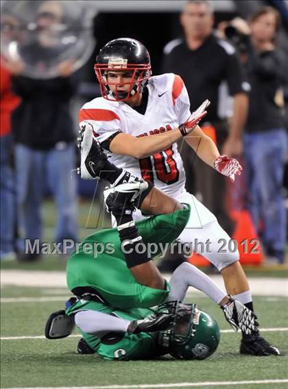 Thumbnail 1 in Hempstead vs. Melissa (UIL 2A Division 1 Final) photogallery.