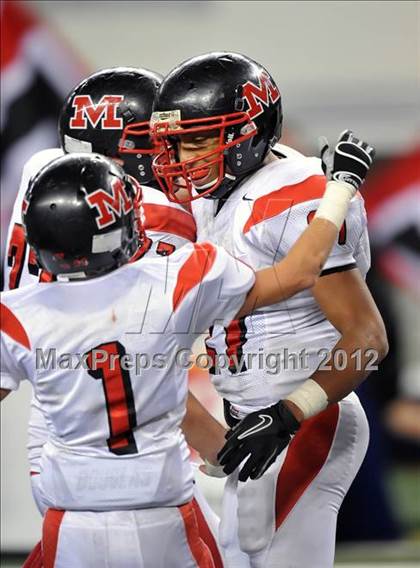 Thumbnail 3 in Hempstead vs. Melissa (UIL 2A Division 1 Final) photogallery.