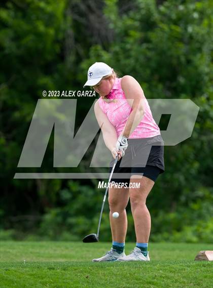 Thumbnail 3 in UIL 1A Golf Finals Round 2 photogallery.