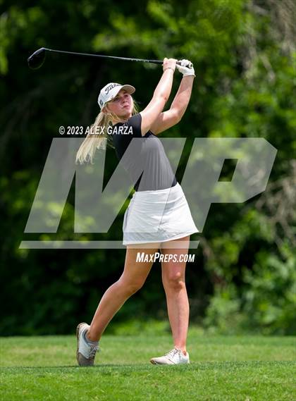 Thumbnail 2 in UIL 1A Golf Finals Round 2 photogallery.
