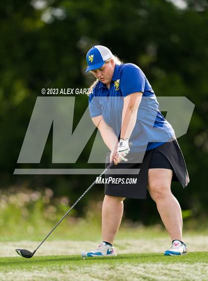 Thumbnail 2 in UIL 1A Golf Finals Round 2 photogallery.