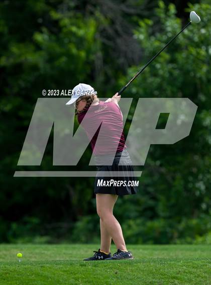 Thumbnail 3 in UIL 1A Golf Finals Round 2 photogallery.