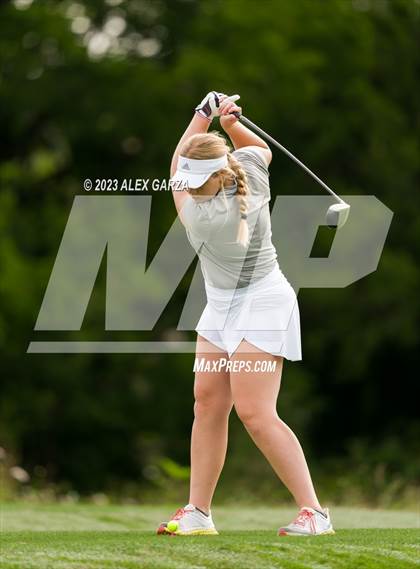 Thumbnail 2 in UIL 1A Golf Finals Round 2 photogallery.