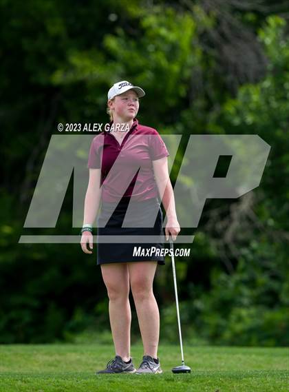 Thumbnail 3 in UIL 1A Golf Finals Round 2 photogallery.