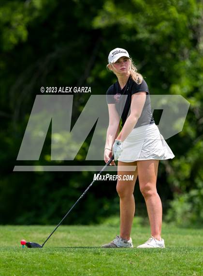 Thumbnail 1 in UIL 1A Golf Finals Round 2 photogallery.