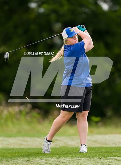 Thumbnail 2 in UIL 1A Golf Finals Round 2 photogallery.