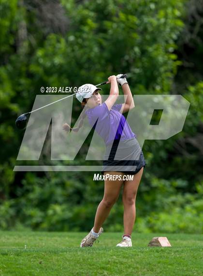 Thumbnail 2 in UIL 1A Golf Finals Round 2 photogallery.