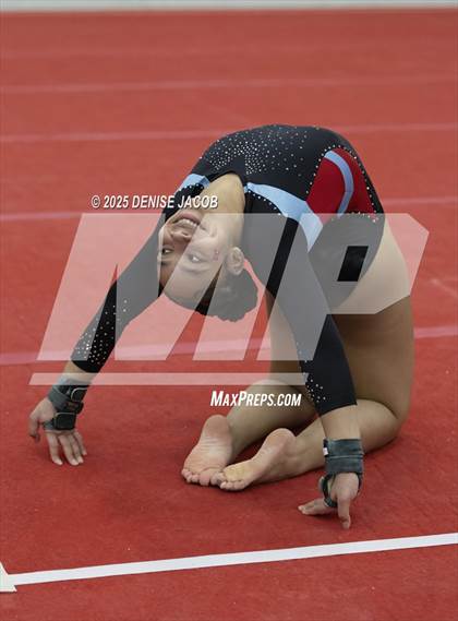 Thumbnail 2 in WIAA Classic 8 Conference (Floor) photogallery.