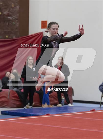 Thumbnail 3 in WIAA Classic 8 Conference (Floor) photogallery.