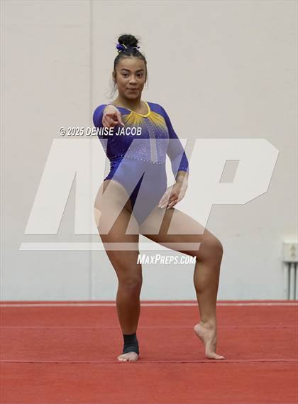 Thumbnail 3 in WIAA Classic 8 Conference (Floor) photogallery.