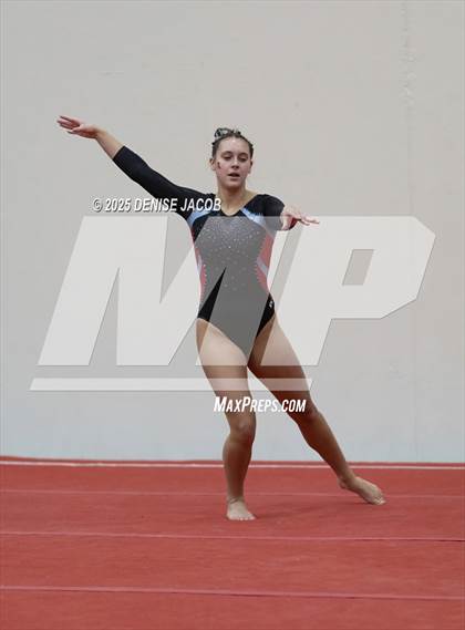 Thumbnail 3 in WIAA Classic 8 Conference (Floor) photogallery.