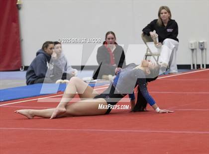 Thumbnail 2 in WIAA Classic 8 Conference (Floor) photogallery.