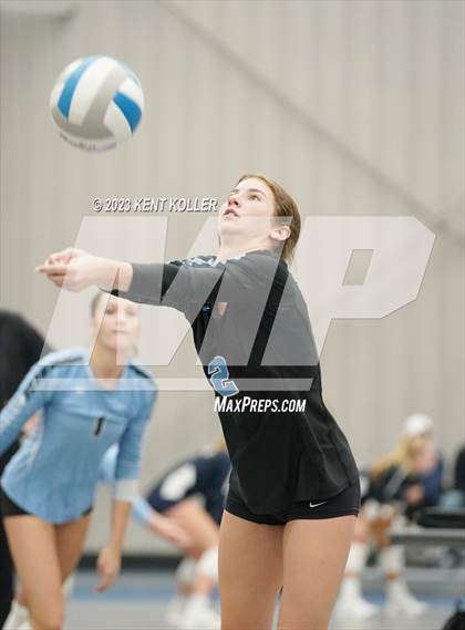 Thumbnail 3 in Christian vs. Utica Eisenhower (Beast of the East) photogallery.