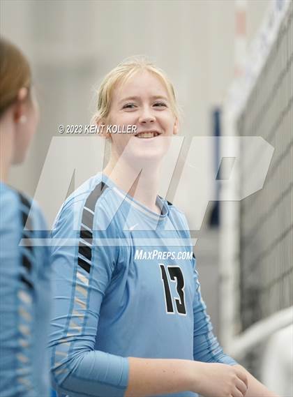 Thumbnail 2 in Christian vs. Utica Eisenhower (Beast of the East) photogallery.