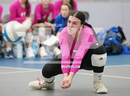 Thumbnail 1 in Christian vs. Utica Eisenhower (Beast of the East) photogallery.