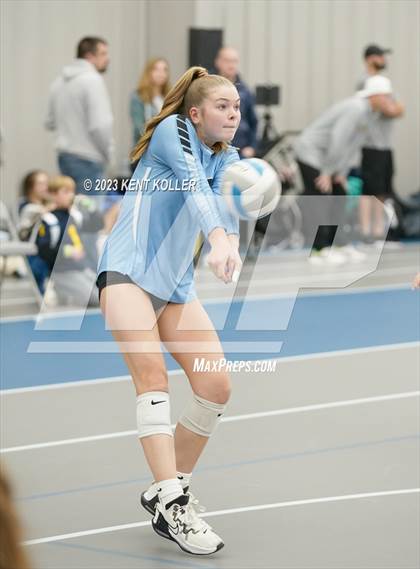 Thumbnail 3 in Christian vs. Utica Eisenhower (Beast of the East) photogallery.