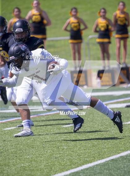 Thumbnail 2 in Bosco Tech vs Riverside Prep photogallery.