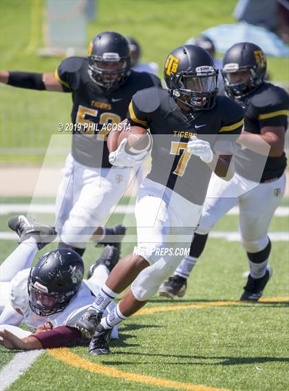 Thumbnail 3 in Bosco Tech vs Riverside Prep photogallery.