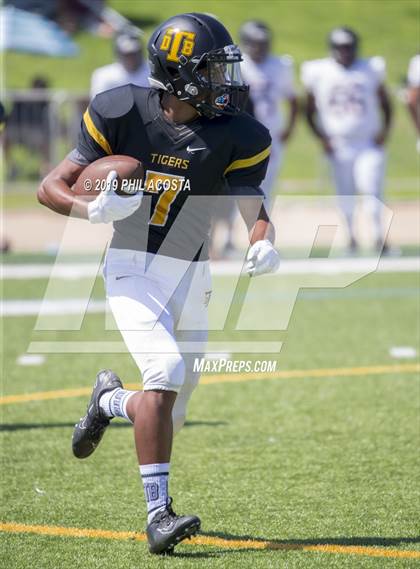 Thumbnail 2 in Bosco Tech vs Riverside Prep photogallery.