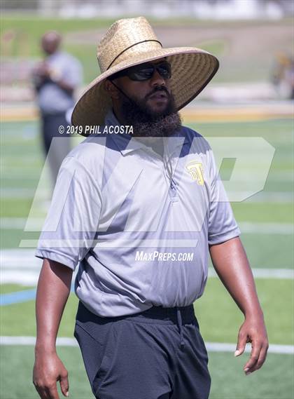 Thumbnail 1 in Bosco Tech vs Riverside Prep photogallery.